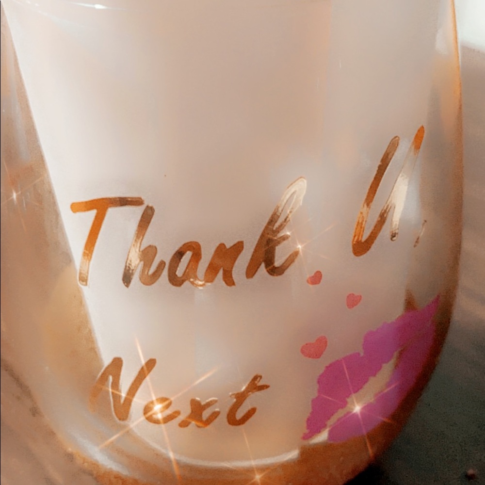 wine glass - Picture 6 of 9